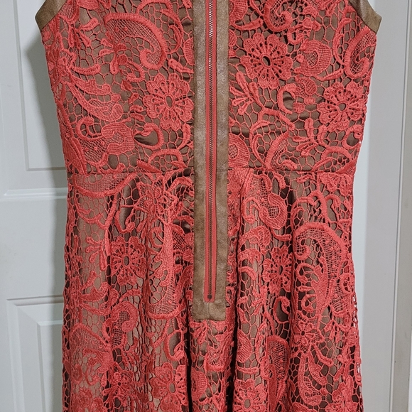 Jessica Simpson Dress - Picture 6 of 7